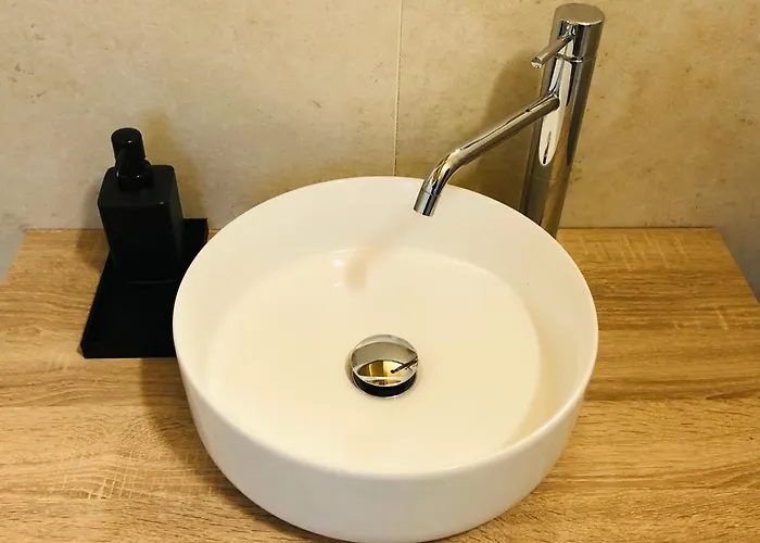 Maison Du Chateau Sarre Аоста